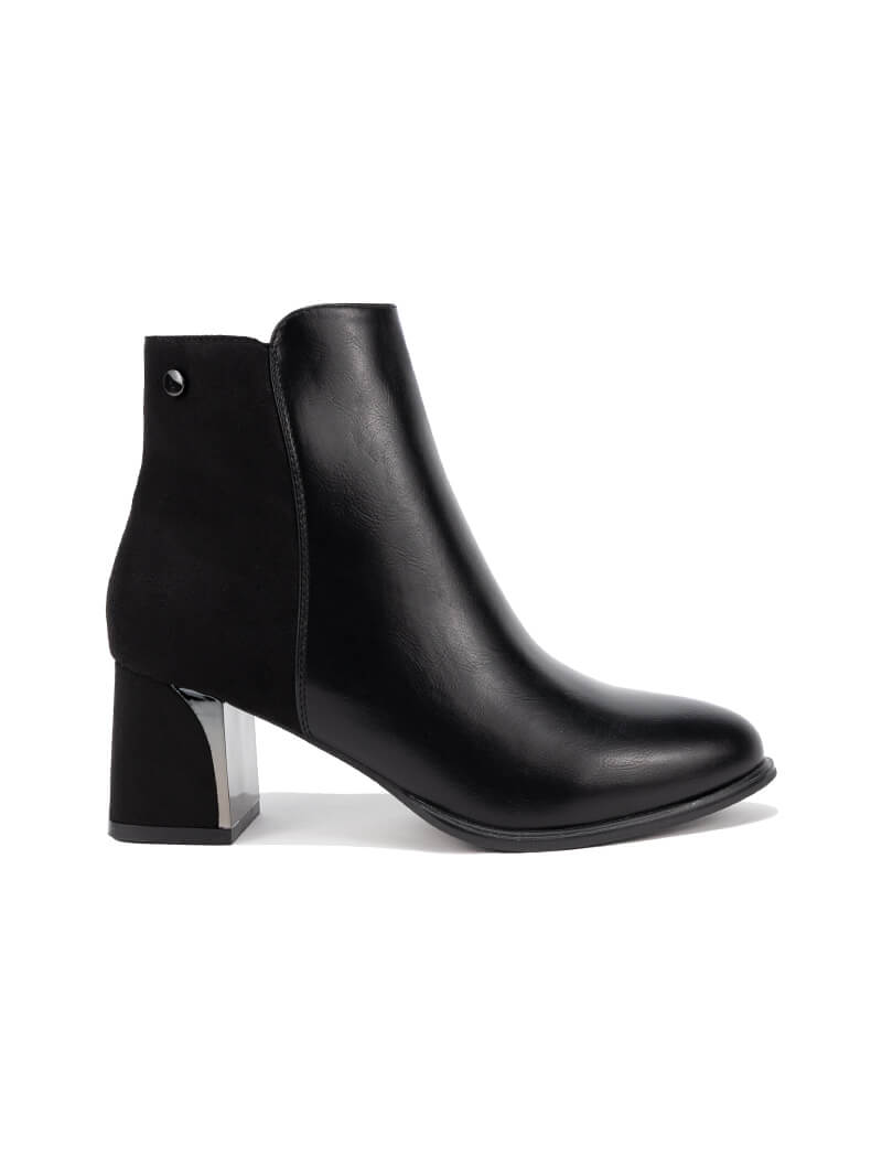 Bottines à talon avec détails